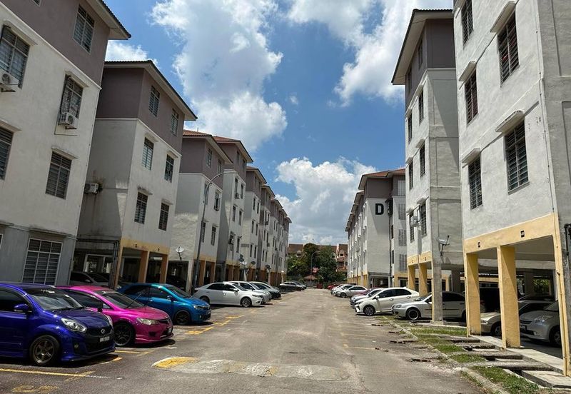 Pangsapuri Seri Baiduri