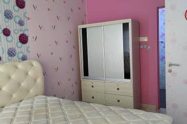 Seri Austin Luxury Apartment