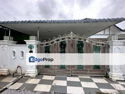 Single Storey House For Sale Jalan Kemuliaan @ Taman Universiti, Johor, Skudai