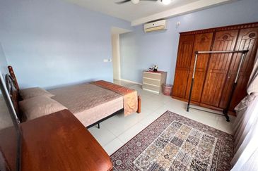Ujana Executive Apartment