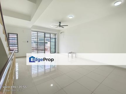 2.5 Storey House For Sale Maya Heights @ Bandar Seri Alam, Johor, Masai
