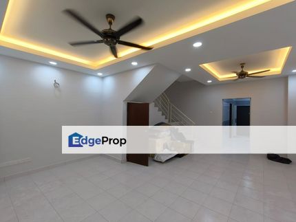 Double Storey House For Sale Jalan Scientex Maju @ Kulai, Johor, Kulai