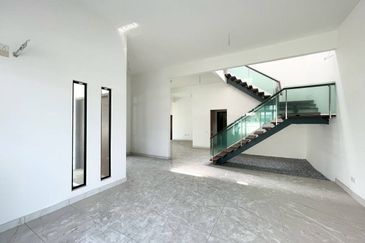 Taman Nusa Duta 3 Double Storey Semi-D House for Sale