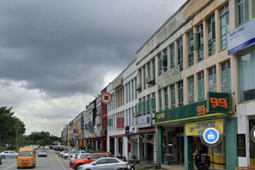 Taman Mount Austin Commercial