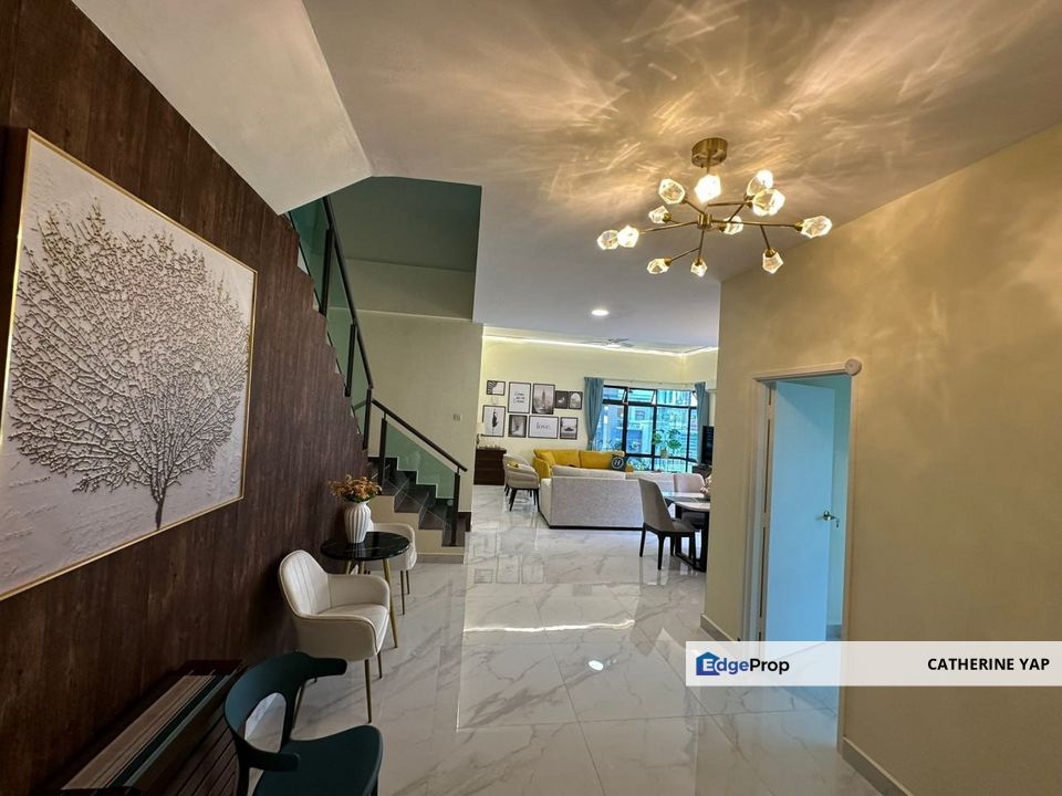 Taman Nusa Bestari, Double Storey Cluster House Endlot for Sale, Johor, Johor Bahru