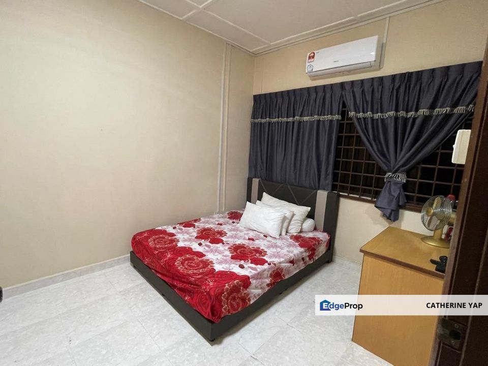 Taman Bukit Tiram, Double Storey Bungalow for Sale, Johor, Ulu Tiram