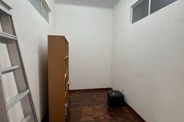 Jalan Pulai Indah, Taman Pulai Indah