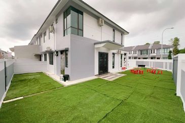 Desa Palma, Nasa City