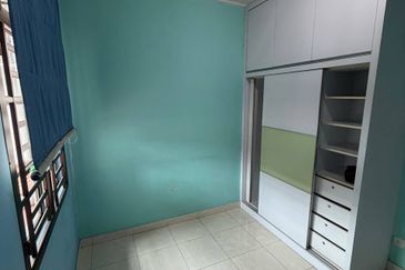 Lake Palm @ Austin Perdana