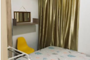 D'Summit Residences @ Kempas Utama