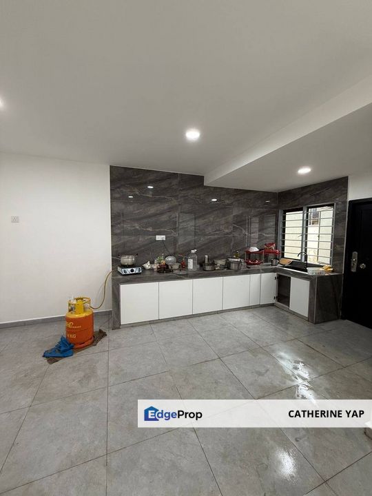 Taman Ungku Tun Aminah, Double Storey Terrace House for Sale, Johor, Skudai