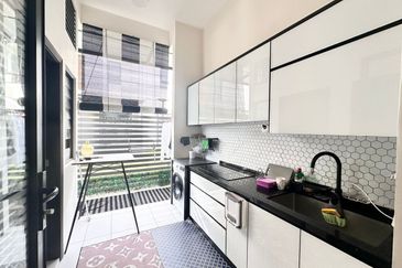 Avira Garden Terraces @ Medini