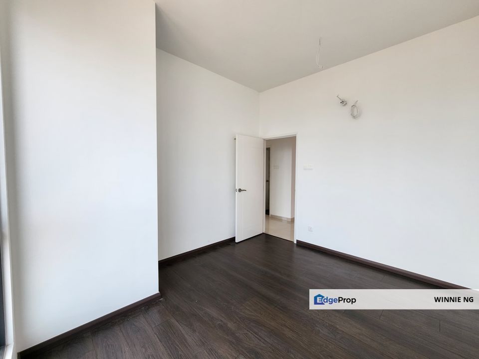 SKS pavilion 3bedroom unit for sale, walking distance to CIQ, next to Sheraton hotel, Johor, Johor Bahru