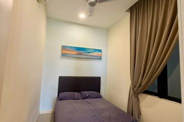 D\'Pristine @ Medini