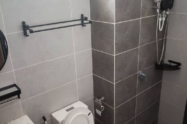 Twin Tower Residence