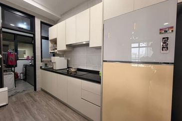 Twin Tower Residence