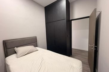 Twin Tower Residence