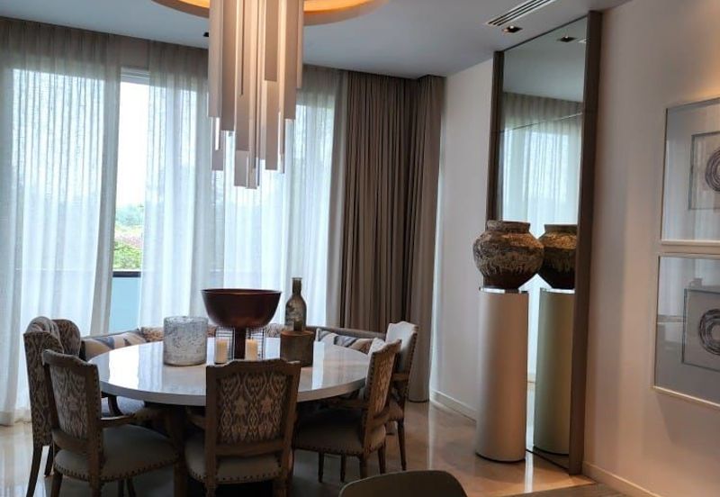 Emerald Bay @ Puteri harbour