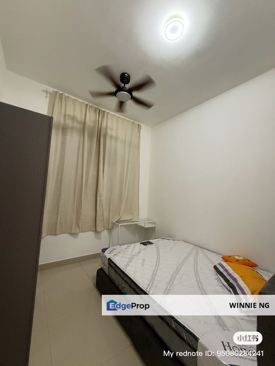 cheap common room for rent, near ciq walking distance, Johor, Johor Bahru