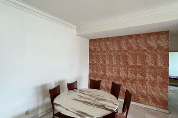 Pangsapuri Orchid View Luxury Apartment