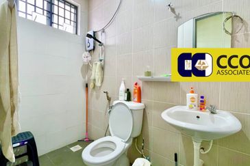 DESA LAHAT SRI -WANG