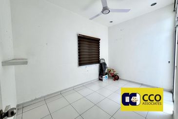 TAMAN LAPANGAN KIARA