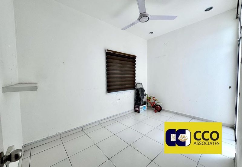 TAMAN LAPANGAN KIARA