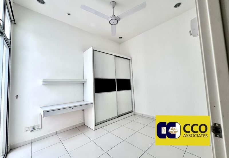 TAMAN LAPANGAN KIARA