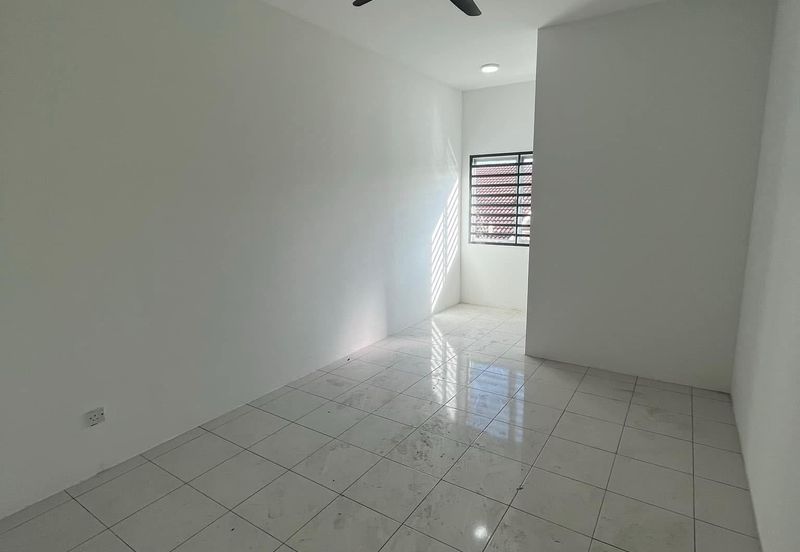 TAMAN METRO PENGKALAN