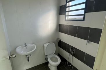 TAMAN METRO PENGKALAN