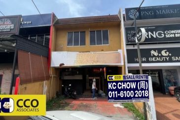 Persiaran Greenhill, Kampung Jawa