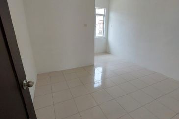 TAMAN PENGKALAN UTAMA (AOR UTAMA)