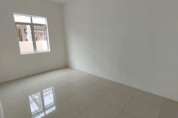 TAMAN PENGKALAN UTAMA (AOR UTAMA)