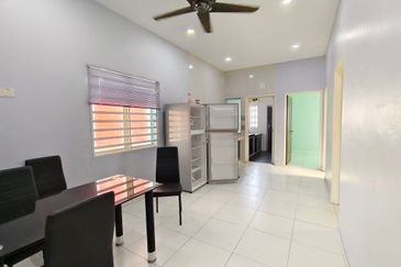 TAMAN LAPANGAN KIARA