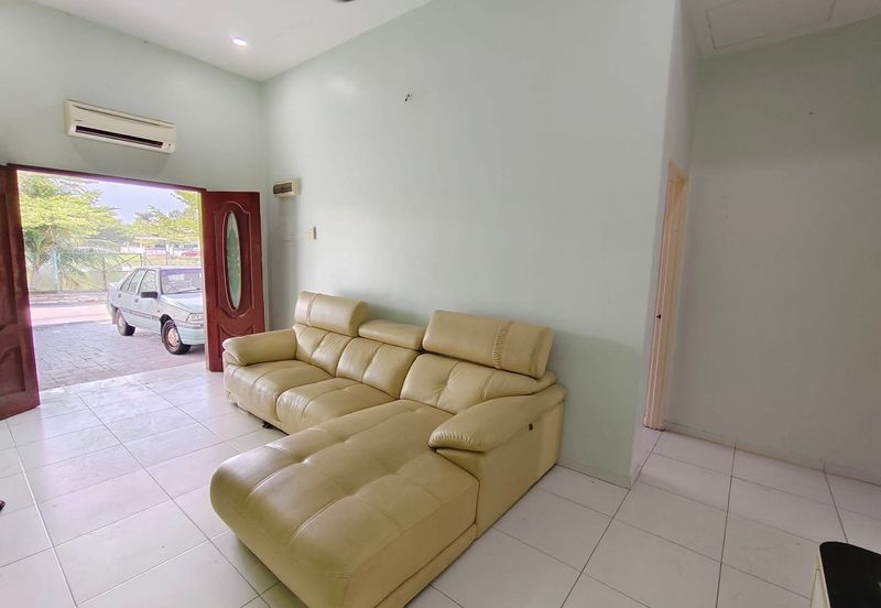 TAMAN LAPANGAN KIARA