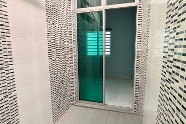 TAMAN LAPANGAN KIARA