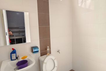 TAMAN LAPANGAN KIARA