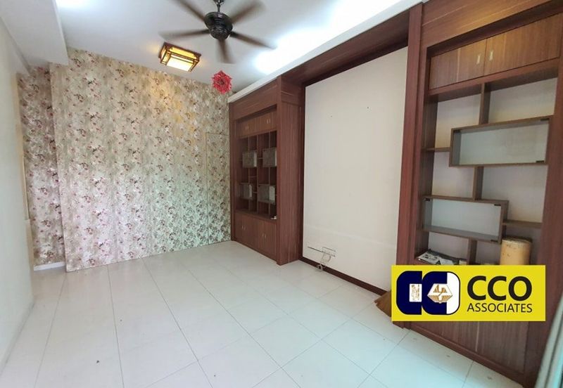 TAMAN LAPANGAN KIARA