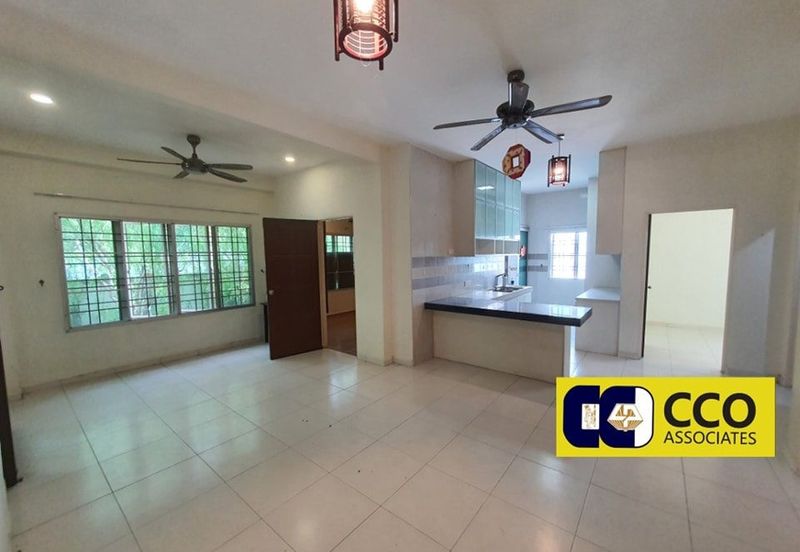 TAMAN LAPANGAN KIARA