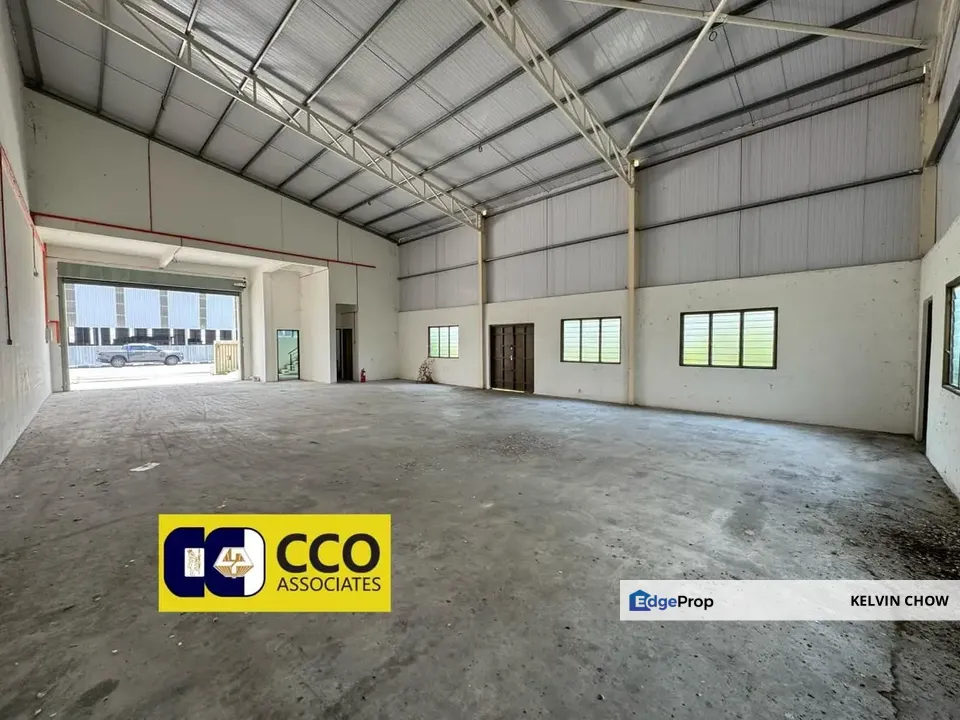 Kawasan Perindustri Siputeh 1.5 Storey Semi-D Factory, Perak, Tronoh