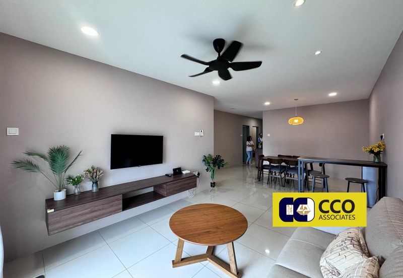 Manhattan Condominium