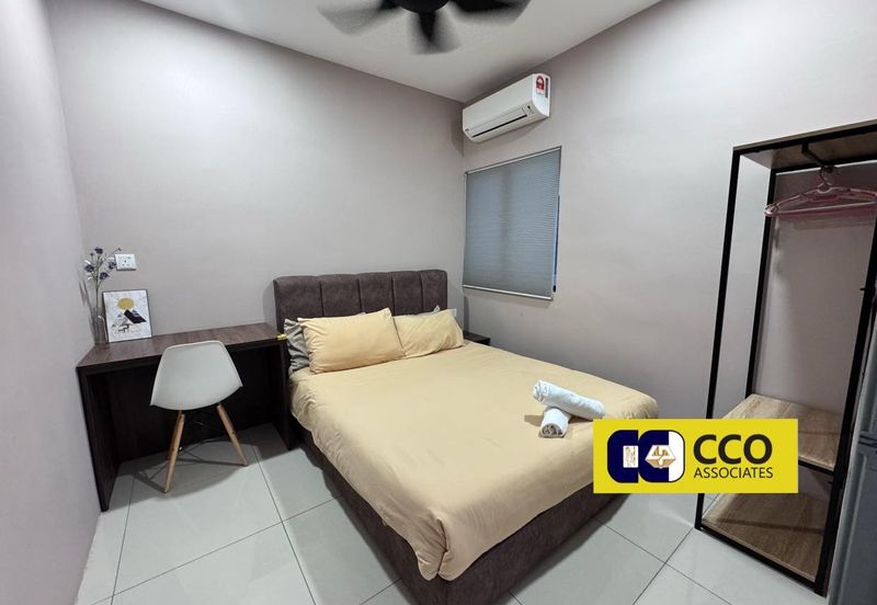 Manhattan Condominium