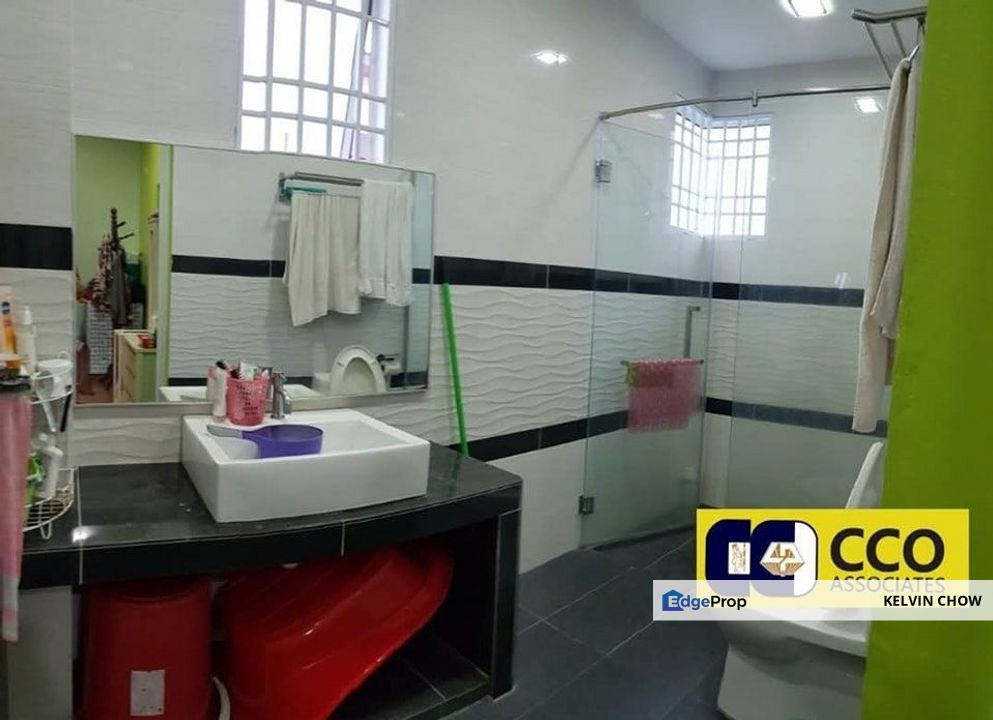 Pengkalan Station 18 Pasir Puteh 2.5 Storey Bungalow House, Perak, Kinta