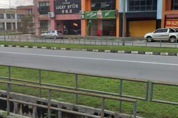 Pengkalan Station 18