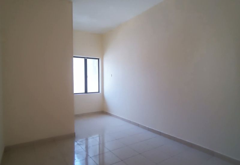 TAMAN BERCHAM TROPICANA