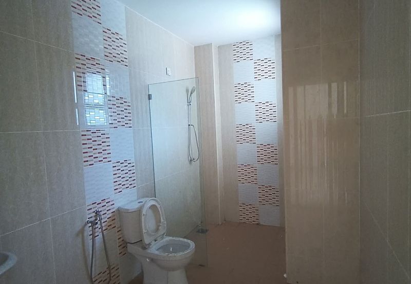 TAMAN BERCHAM TROPICANA