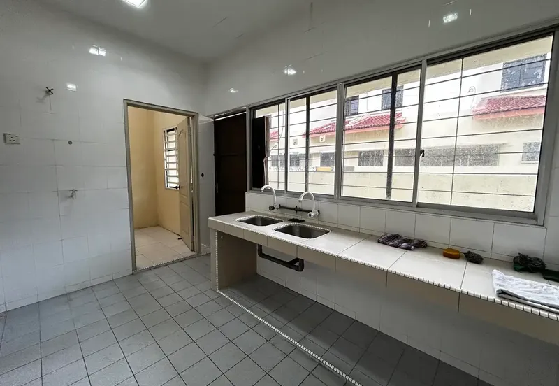 BANDAR BARU SRI KLEBANG