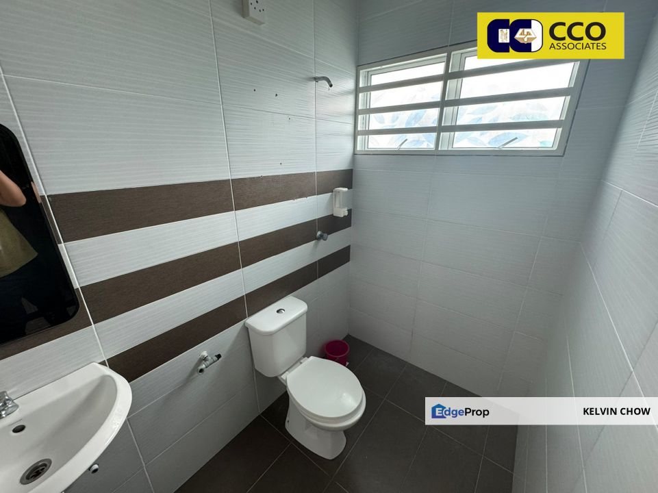 Gunung Rapat Rapat Baru Double Storey Renovated, Perak, Ipoh