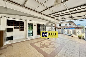 TAMAN ANJUNG BERCHAM UTARA