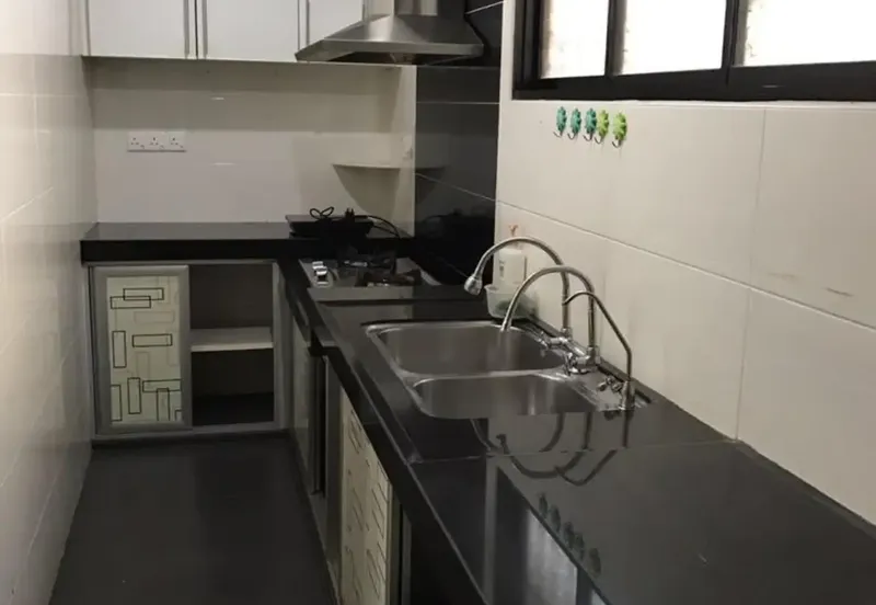 TAMAN BERCHAM TROPICANA